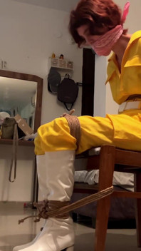 April O'neil Cosplay przewodniczył