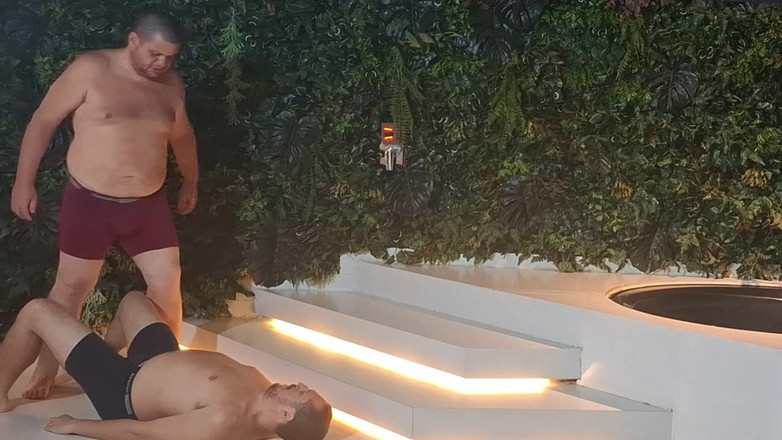 Punchbagplz: Big Bear X Jobber - Le Prix D’une Chute