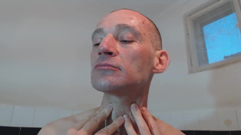 TIVADAR 73: Tivadar 73 shaving 2.
