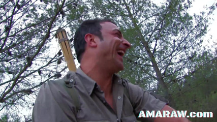 Amaraw: Le lesbiche Fayna vergara e wood vengono sorprese a giocare...