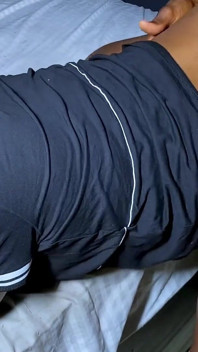 L’ami De Ma Copine Est Venu Me Baiser
