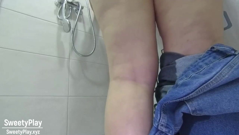 SweetyPlay: Mijando desespero molhando jeans