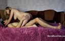Selected worldwide porn: Молода, дуже вагітна блондинка трахається зі своїм коханцем на дивані