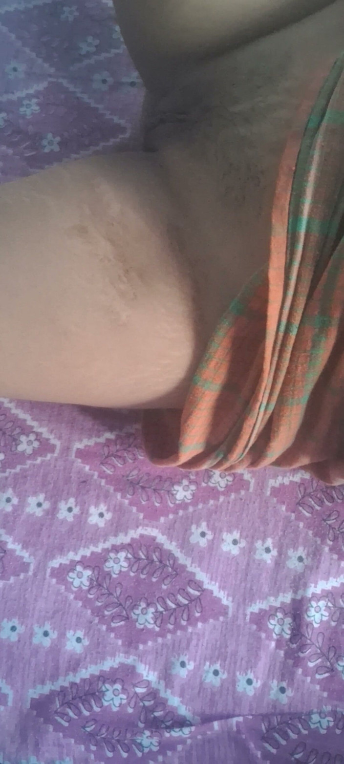 Localsexlove011: สาวอินเดียนมใหญ่และหนุ่มอินเดียควยใหญ่