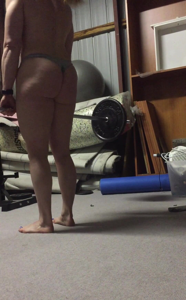 Michellexm: Striptease en training