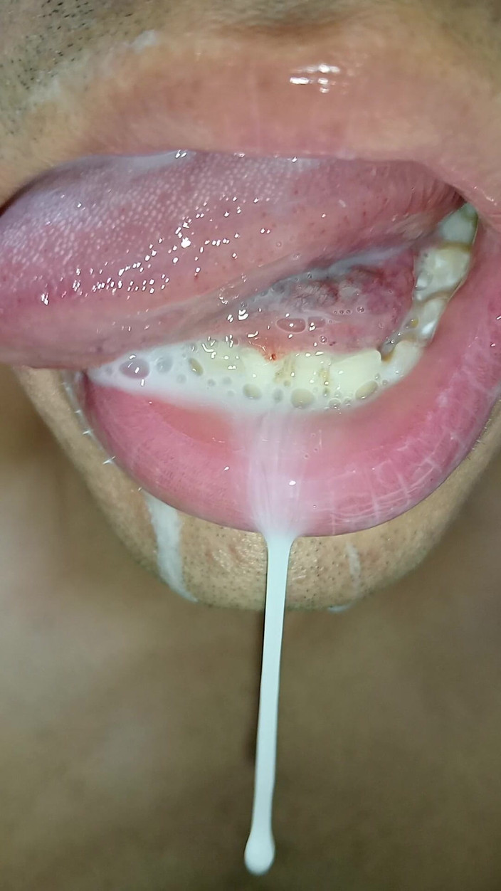 Rey rey: Jag älskar sperma i munnen, tunga lång tunga, kyss, sex pack,...