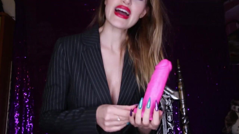 Lady Mesmeratrix Official: La mora sexy dà delle istruzioni per la masturbazione sul...