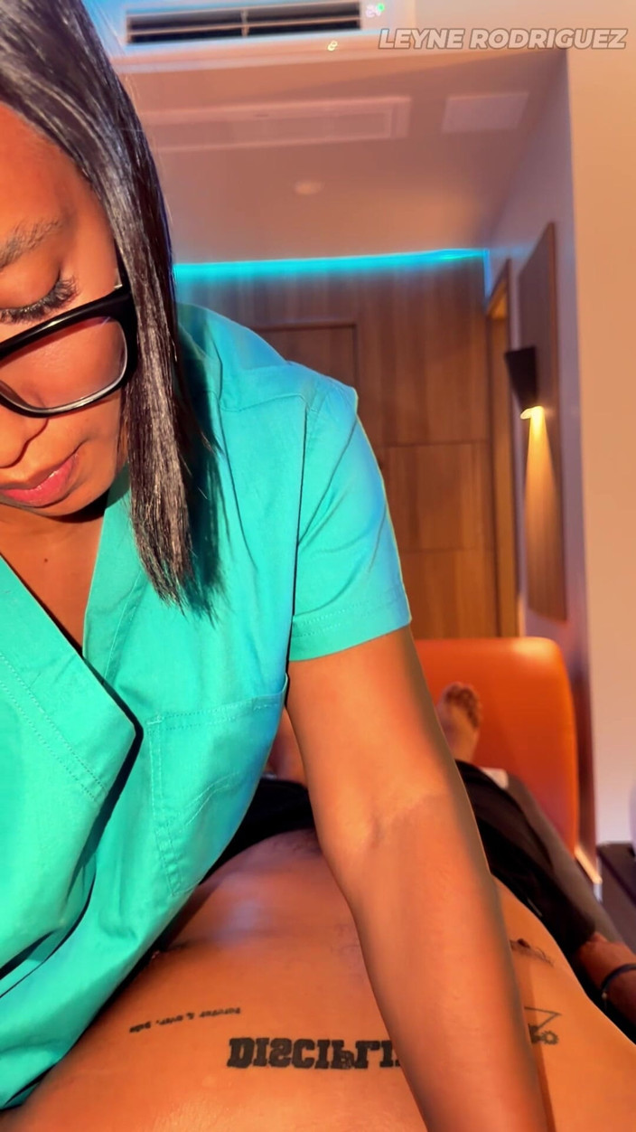 Leyne Rodriguez: POV Sensual Latina Massage - Relaxing Music, HJ &amp; Blowjob Finish