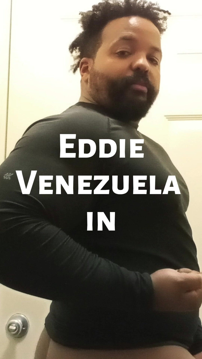Eddie Venezuela: Quente bbc padrasto acaricia pau molhado e goza tudo sobre...
