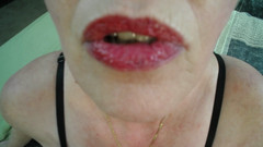 dawnskye1962: 1067 Fumando scopa le tette e baci da dawnskye1962