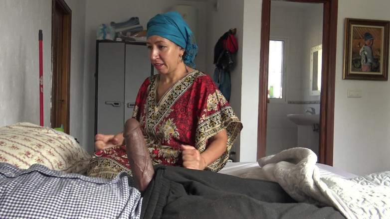 Souzan Halabi: Pembersihan Curang Dengan Pelancong Hitam Di Hotel Di Istanbul
