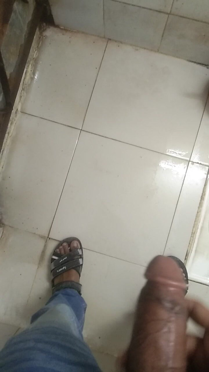Viral_tiktokar: Bugün karım olmadığı için ellerimi döveceğim