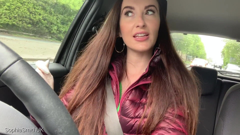 SophiaSmithUK: 医療運転の女の子