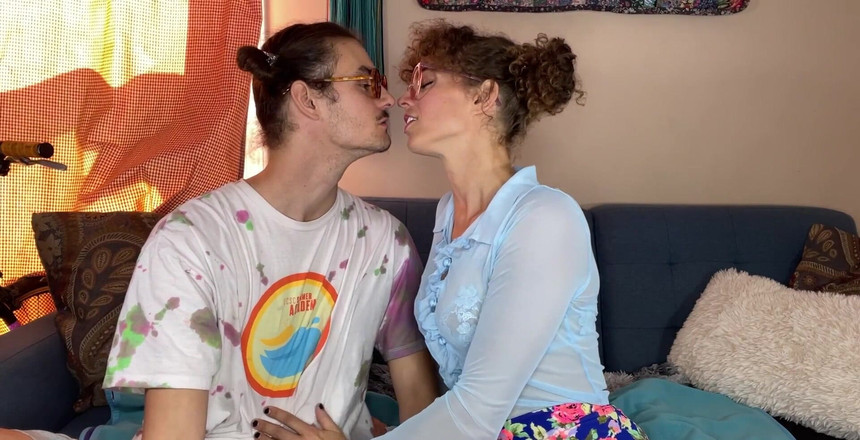 VibeWithMommy: Епізод 1! Міс Crizzle про навчання сексу! Я прогулюю тебе прелюдією, цілую і шліфую своїм одягом, дозволяє отримати