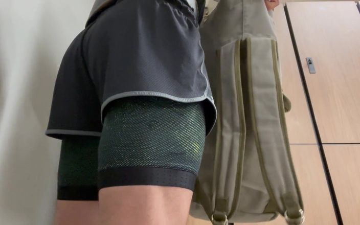 Rocky Vallarta: Compilação de cam no vestiário sem som