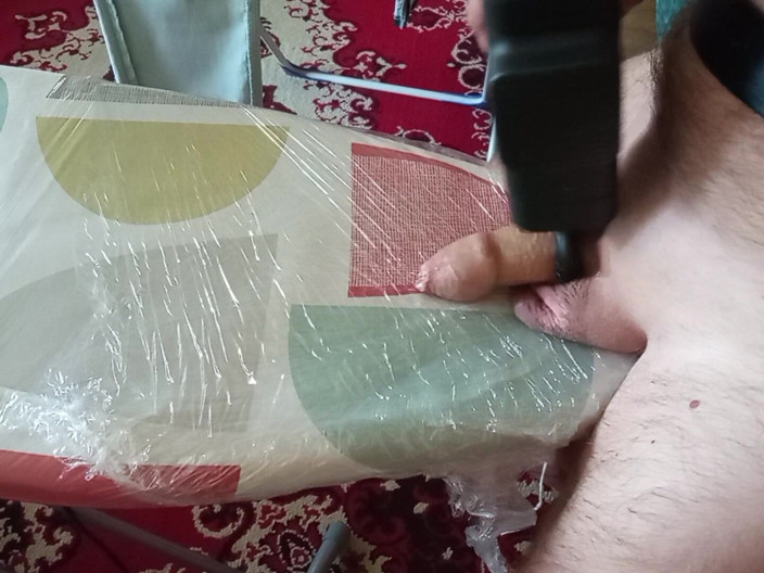 White Ukrainian Dick: Masturbuję Się, Żeby Dojść Moim Ulubionym Wibratorem.