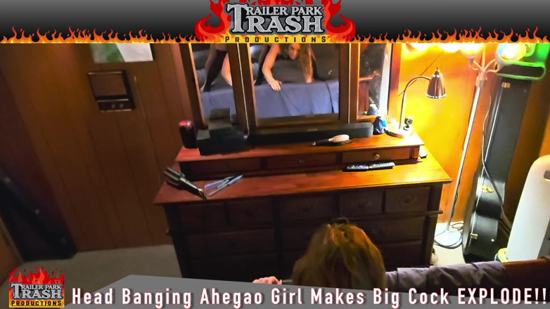 Trailer park trash productions: Fată Ahegao care se fute în cap se fute pe o...