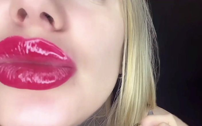 Goddess Misha Goldy: Fix zilnic pentru foame de buzele mele! Partea 17 Puterea buzelor...