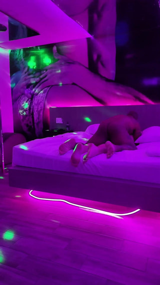 GottaLuvBB: Wennen en afgetapt worden in Motel X