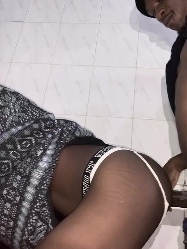 Stilesbhalifa1: Femboy stalks zelador para pau longo 3