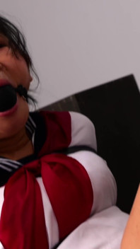 Machi Ikuno & Yui Shirasaki Svázaná a Gagged: Nic ve skutečném světě se tomu nepřiblížuje