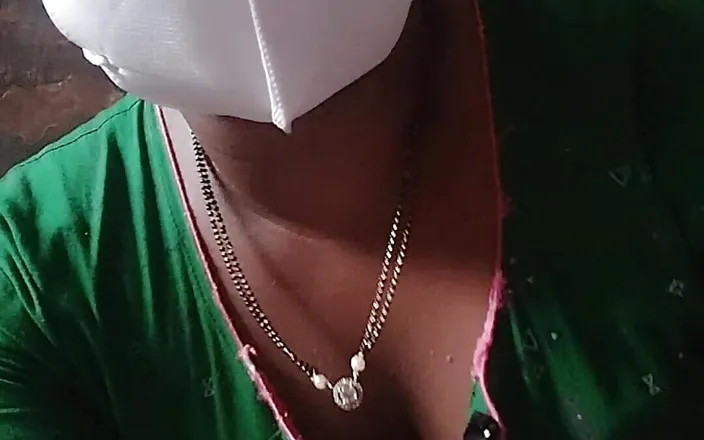 Desi World: Hot Aunty Asking for One Night Stand