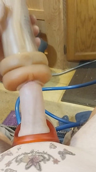 Solo Session with Pussy Pump