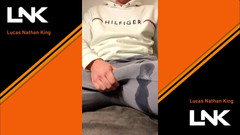 Lucas Nathan King: Чрезвычайно огромный камшот в штанах | Громкие стоны