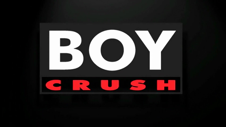 Boy Crush: La tetta con un archetto rende tutto di classe