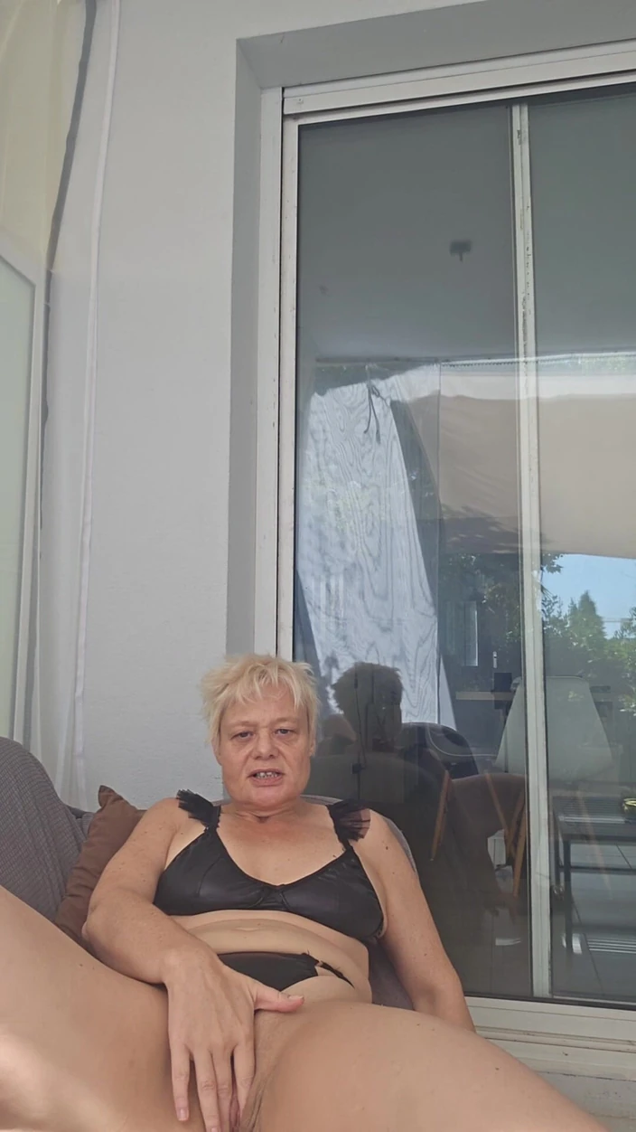 Sofy13: I'm All Hot and Horny
