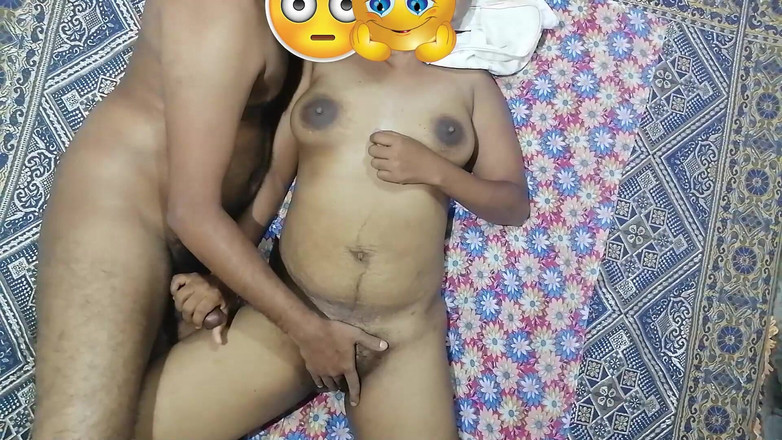 Sweety In Bed: Desi indienne, belle femme