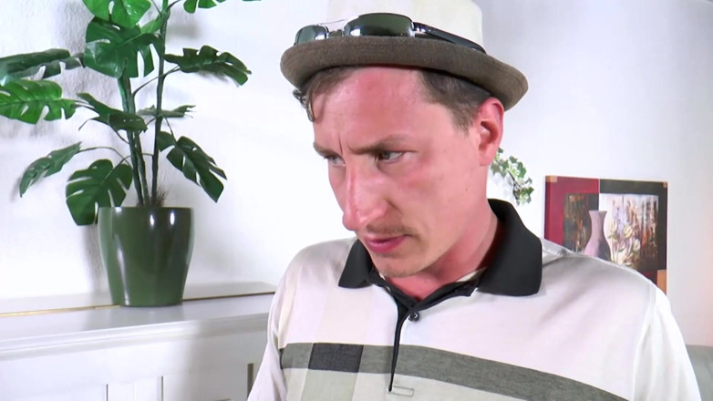 Deutschland porn: Wielkie cycki seksowna wytatuowana dziewczyna uwielbia penisa w cipce w...