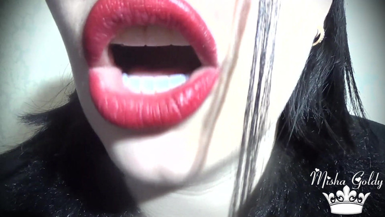 Goddess Misha Goldy: Jag gillar kukar! Inte weenies!