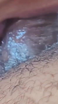 Ein süchtiger und heißer blowjob
