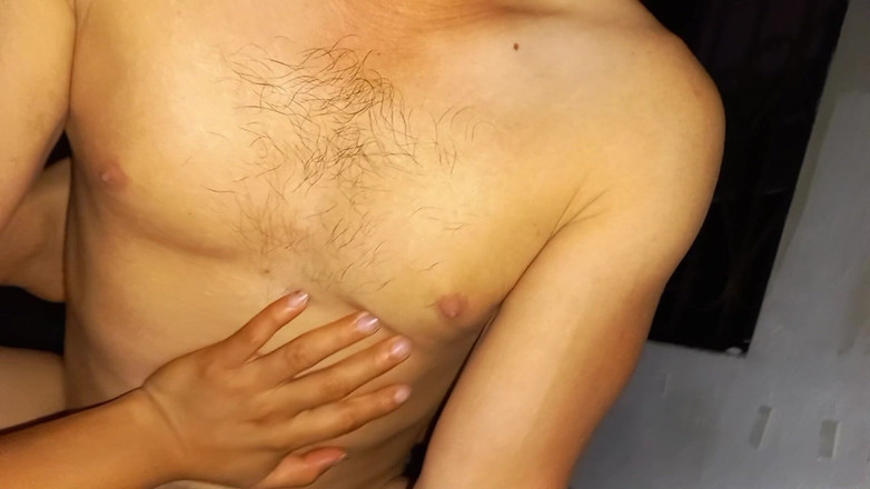 Martin13: Ottimo sesso orale! Ha succhiato l'ano e la vagina molto...