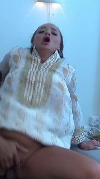 Bbc follada árabe infiel milf mientras su marido filma