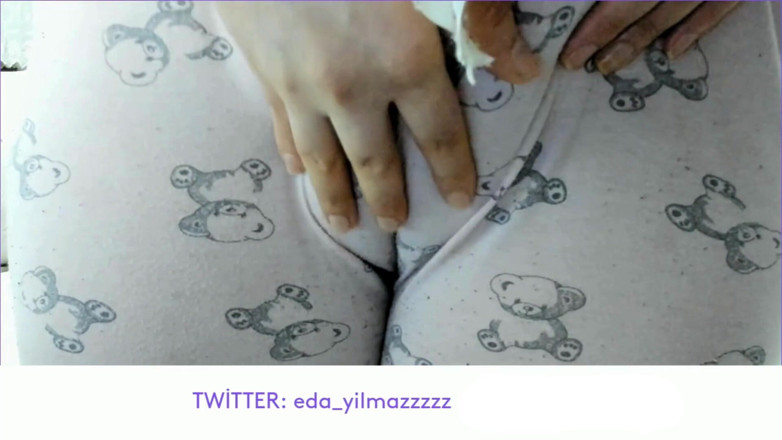 bigass_sexy_bigboobs: PATA DE CAMELO - PIJAMA - BUCETA INCHADA