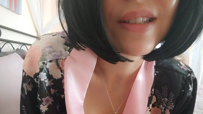 savannahamatoriale: У меня есть порок, которым я делюсь только с моей красивой и сладкой подругой