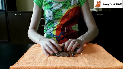 Saegin: 1[ASMR] Glass marbles and pebbles (no talking)