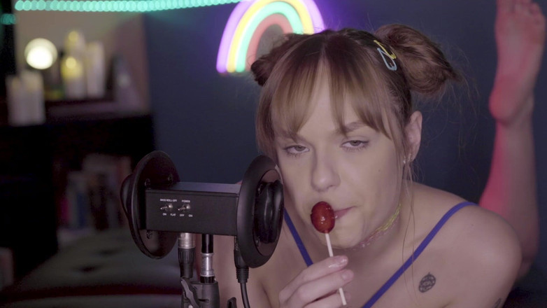 Rebecca Vanguard: Extreme nahaufnahme sexy teen isst snacks