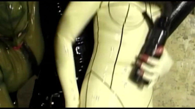 Absolute BDSM films - The original: Оргазм БДСМ - Сцена No01