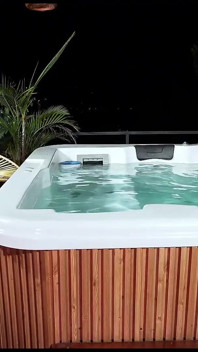 Melany Latina Fucking with Her Boyfriend's Best Friend in the Jacuzzi