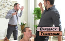 ManUpFilms: Stoute werknemers, trio zonder condoom