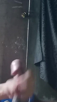 Hot Melancap dan Merakam Video Air Mani Saya