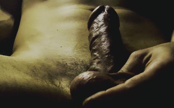 joerudgert: Corpo perfetto si masturba con un grosso cazzo joi asmr...