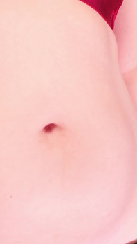 Zeigt meinen bauch! Kein sprechenes Nahaufnahme-video aus allen Winkeln, Arya Grander