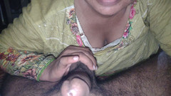 Meera Vishali: 德西 gf bf 未婚性爱在 oyo mms xxx，德西村 gf 紧阴道操逼