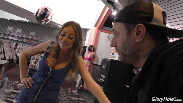 Gloryhole: Большой черный член Britney Amber и анальный секс у глорихола