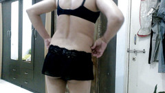 Cute & Nude Crossdresser: Sexy sissy crossdresser femboy sweet lízátko v krátké sukni a...