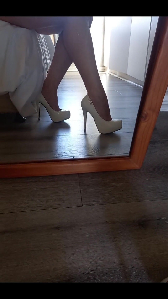 Kinky Lyrical: I Went Lingerie Shopping and Found the Most Amazing Dress!